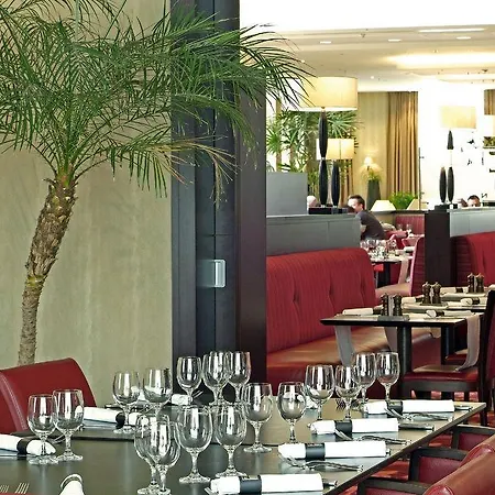 Courtyard By Marriott