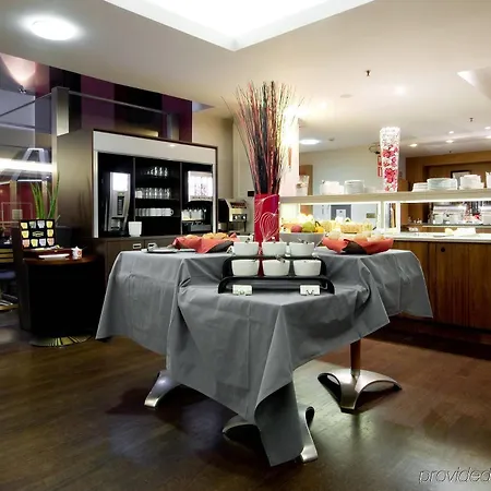 Numa Royal Galleries Отель Брюссель