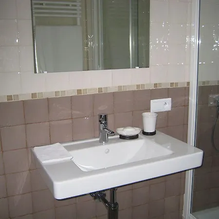 Taptoe Ii לינה וארוחת בוקר בריסל
