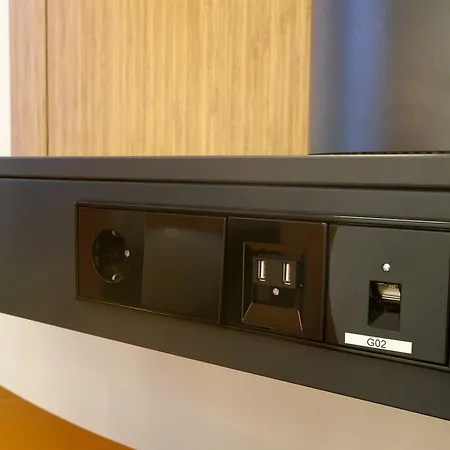 Easyhotel Centre מלון 3*