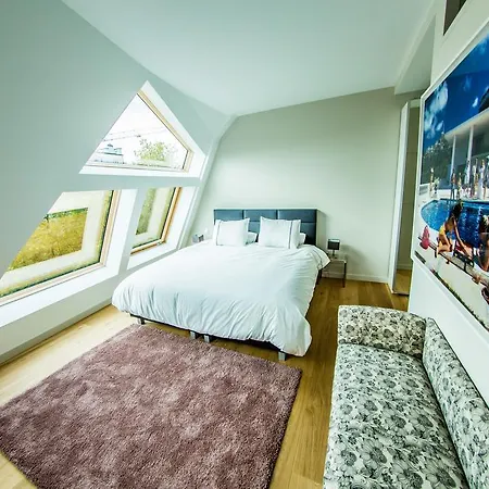 Апартаменты 3 Bedrooms Penthouse/ Terrace Louise Брюссель