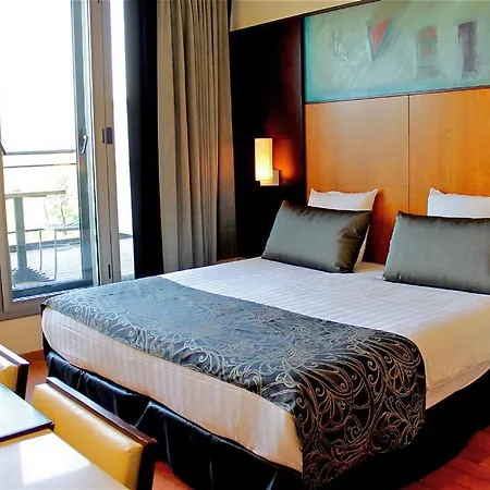 Catalonia Hotell