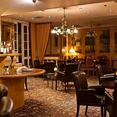 Hotel Le Châtelain 5*