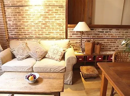 Carmelites 3* Brussels