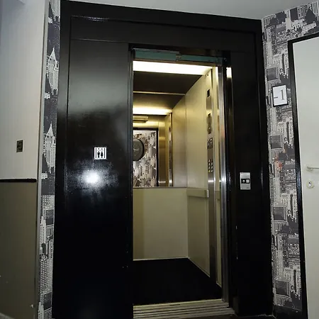 Center Apartamento *