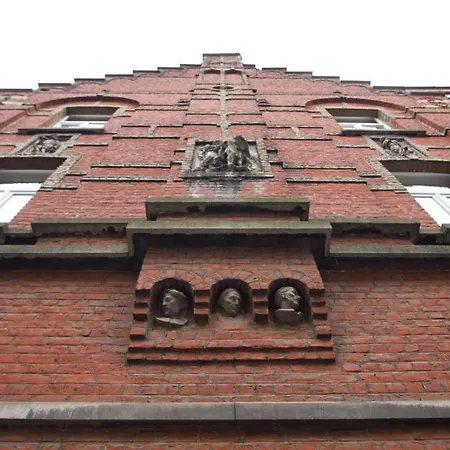 Bed & Breakfast Brussels@heart 3*