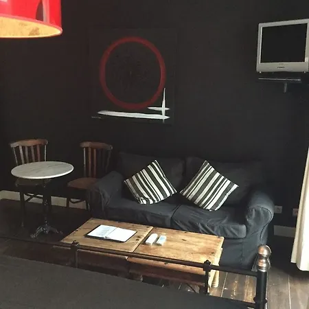 B＆b ダウンタウン Bxl 3*