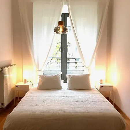 Pop Art Studio Apartment