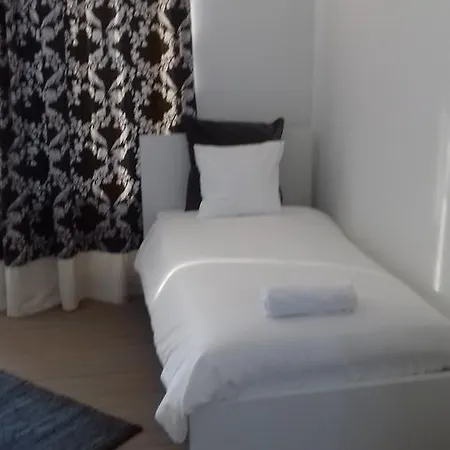 The Flagey Bed & Breakfast *