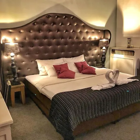 Le Manoir *