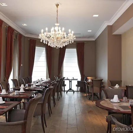 9hotel Sablon Hotel