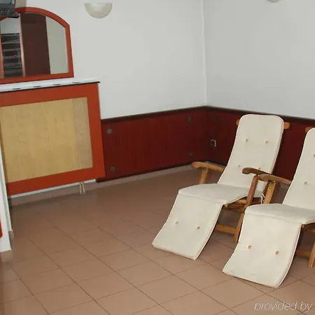 Hotel 9hotel Sablon 4*