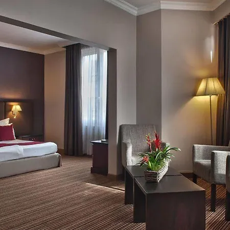 Nh Carrefour De L'europe Hotel Bruksela