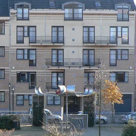 & Housingbrussels Apartment