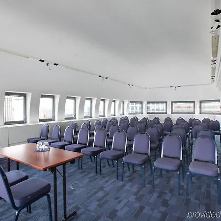 Citadines Toison D’or Brussels 3* Saint-Gilles