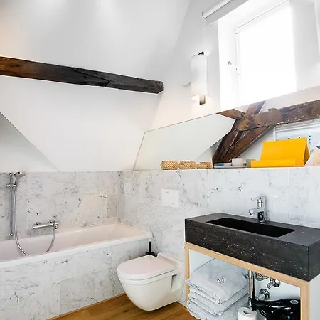 Les De Martin 4* Bruselas