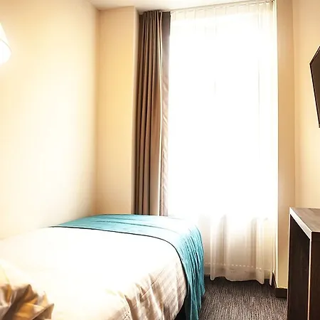 Hotel Dansaert 3*