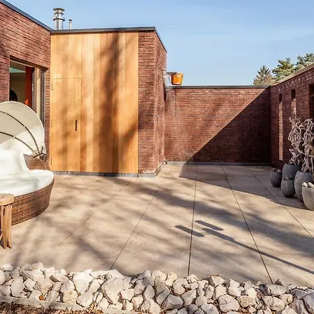 Zen Your Life Hotel