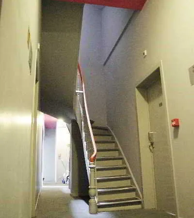 Midi Station Hotel Bruselas
