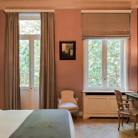 Hotel Louise 345