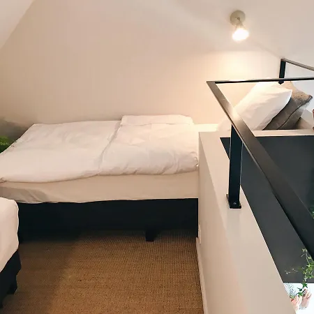 Latroupe Jardin Secret 3* Saint-Gilles