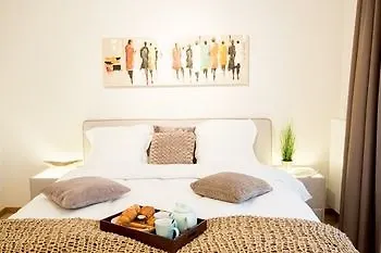 Sweet Inn Apartments - Madou Apartment Brüssel