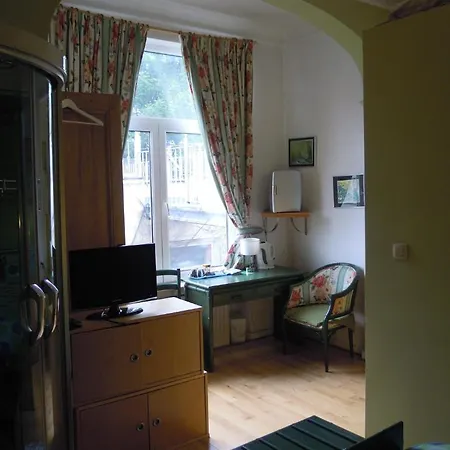 Marie Therese Apartamento