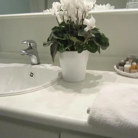 Axl Flathotel Continental 3* Bruxelles