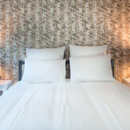Bed and Breakfast Be And Be Sablon 2*