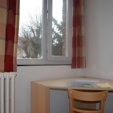 Bed & Breakfast Institute Of Cultural Affairs *