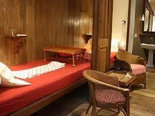 La Roulotte De Marguerite 5* Ixelles