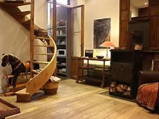 La Roulotte De Marguerite 5* Ixelles