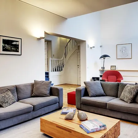 Schuman Luxury - Europea * Brüsszel