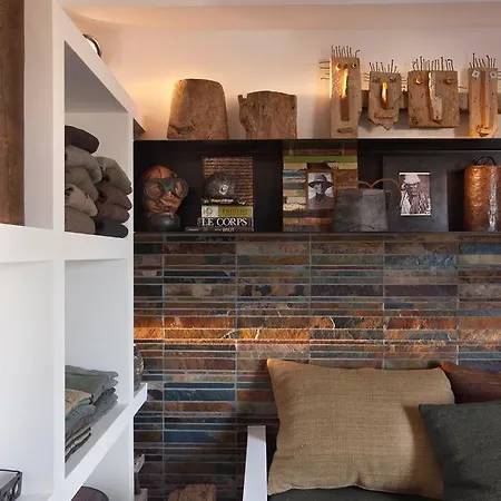Mini Loft Ulb Delta Area With Terrace Апартаменты *