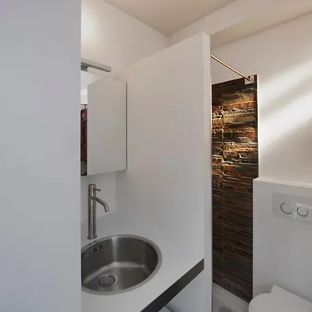Апартаменты Mini Loft Ulb Delta Area With Terrace *