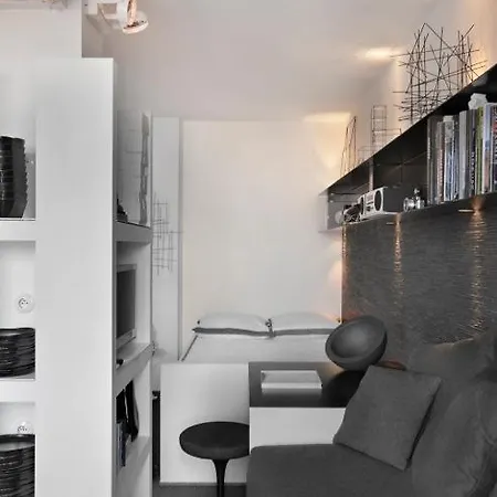 Apartment Mini Loft Ulb Delta Area With Terrace