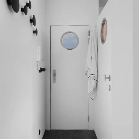 Апартаменты Mini Loft Ulb Delta Area With Terrace Брюссель