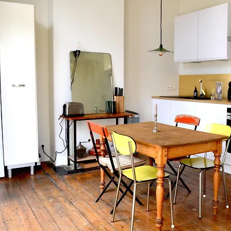 Apartment Near Horta/louise 1 Bedroom