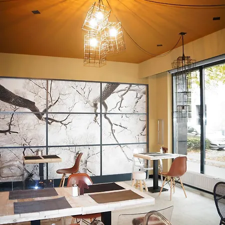 Hostal Es Midi Saint-Gilles