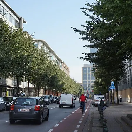 Es Midi * Saint-Gilles