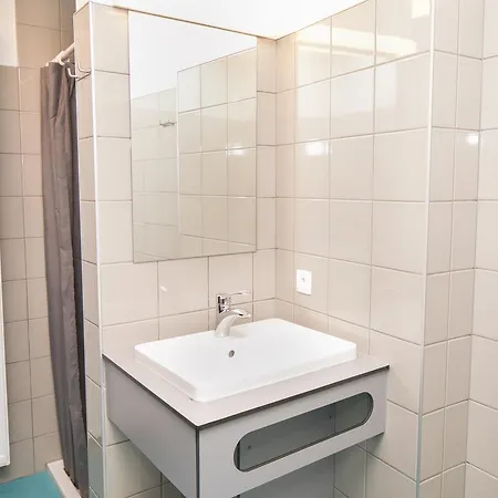 Hostel Bruegel