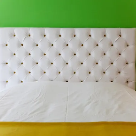 Saint-boniface Bed & Breakfast