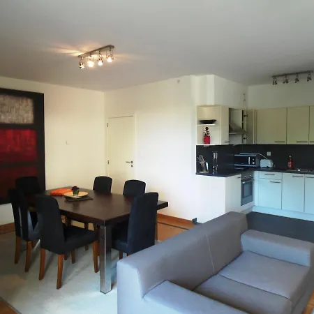 Daire Eu Parliament's - Business Suites 2p