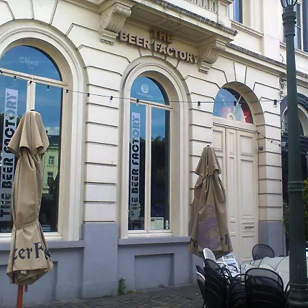 Eu Parliament's - 0ne Bedroom Business * Brussels