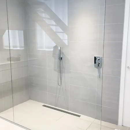 Apartman White 2 *
