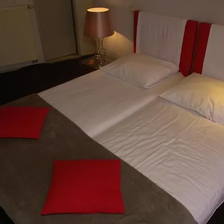 Monty Small Design Bruselas