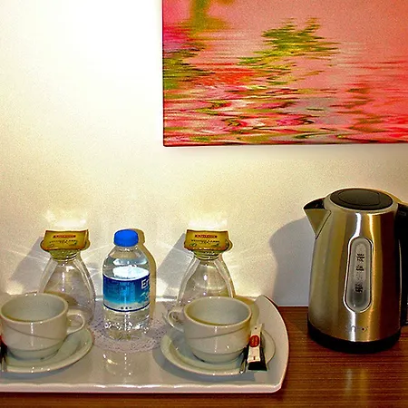 Fly Lounge 3*