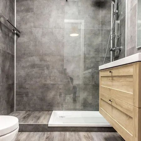Michel Ange Halldis Apartamento