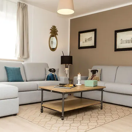 Michel Ange Halldis Apartamento Bruselas