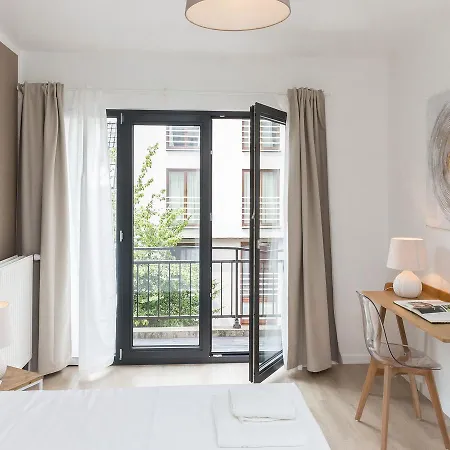 Michel Ange Halldis Apartamento